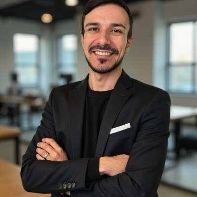 Felipe Leite — professional headshot