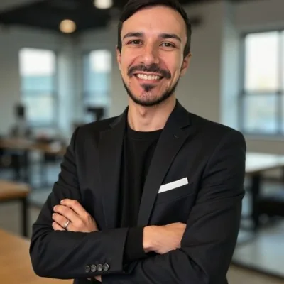 Felipe Leite — professional headshot